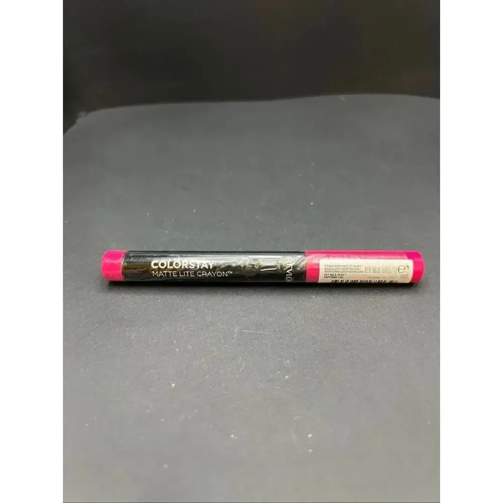 New Sealed Revlon Colorstay Matte Lite Crayon 007 Mile High